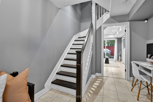 53 Poets Walk Way, Toronto, ON - Indoor Photo Showing Other Room