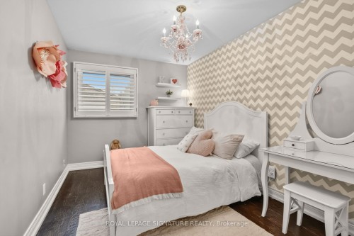 53 Poets Walk Way, Toronto, ON - Indoor Photo Showing Bedroom