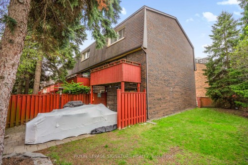 53 Poets Walk Way, Toronto, ON - Outdoor