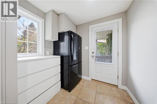 383 North Shore Boulevard W, Burlington, ON - Indoor