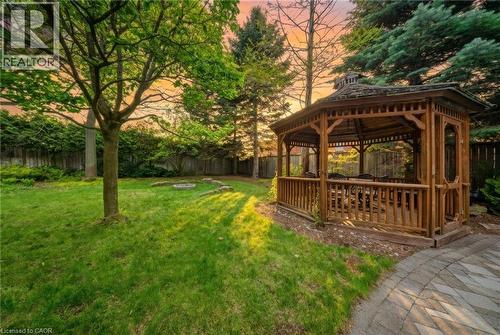 383 North Shore Boulevard W, Burlington, ON - Outdoor With Deck Patio Veranda With Backyard