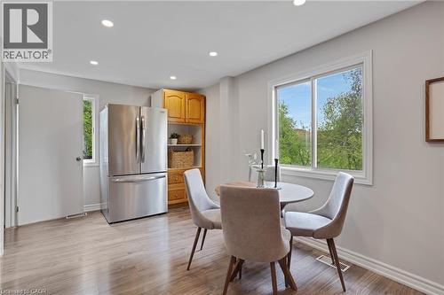 20 Ardoch Mews, Cambridge, ON - Indoor Photo Showing Other Room
