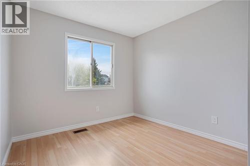 20 Ardoch Mews, Cambridge, ON - Indoor Photo Showing Other Room