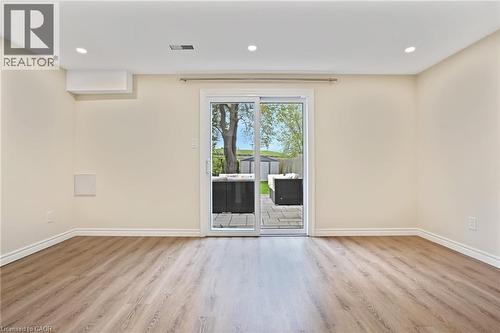 20 Ardoch Mews, Cambridge, ON - Indoor Photo Showing Other Room