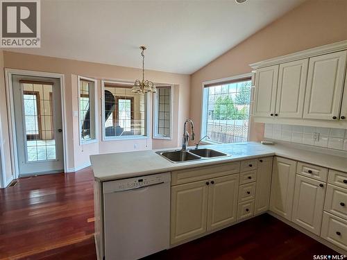 616 3Rd Street E, Spiritwood, SK - Indoor Photo Showing Kitchen With Double Sink