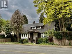 4849 OAK STREET  Vancouver, BC V6H 2P2