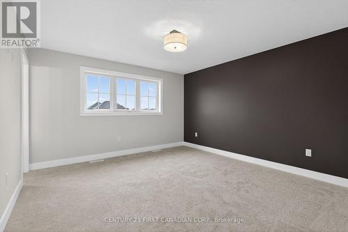 34 Postma Crescent, North Middlesex (Ailsa Craig), ON - Indoor Photo Showing Other Room