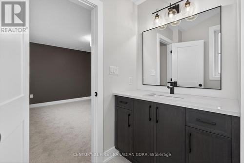 34 Postma Crescent, North Middlesex (Ailsa Craig), ON - Indoor Photo Showing Other Room
