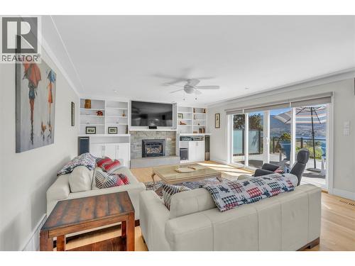 1213 Lambert Drive, Penticton, BC - Indoor Photo Showing Living Room With Fireplace