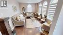 6466 Lisgar Drive, Mississauga, ON  - Indoor Photo Showing Living Room 