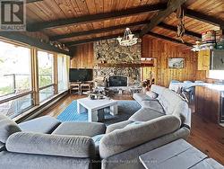 Enjoy family times around the fireplace - 