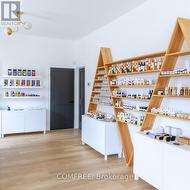 64 HUME STREET Collingwood, ON L9Y 1V4