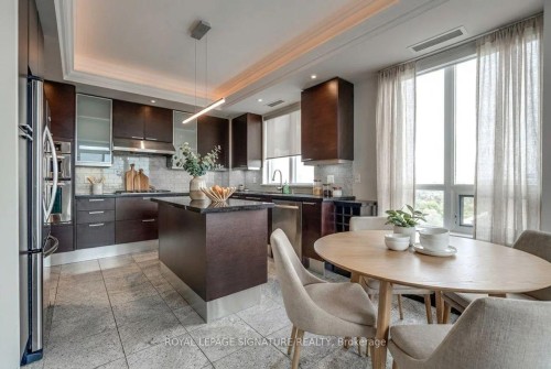 1502C-662 Sheppard Avenue E, Toronto, ON - Indoor Photo Showing Dining Room