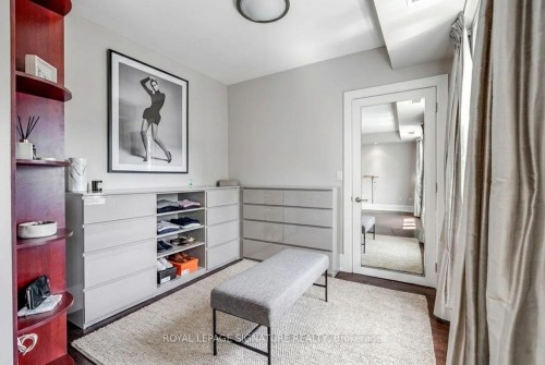 1502C-662 Sheppard Avenue E, Toronto, ON - Indoor Photo Showing Other Room