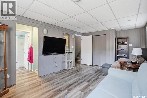 6831 Whelan Drive, Regina, SK - Indoor