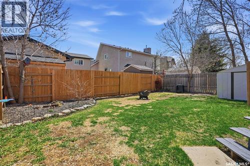 6831 Whelan Drive, Regina, SK - Outdoor
