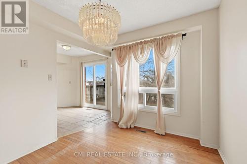 2275 Chapman Court, Pickering, ON - Indoor Photo Showing Other Room