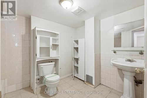 2275 Chapman Court, Pickering, ON - Indoor Photo Showing Bathroom