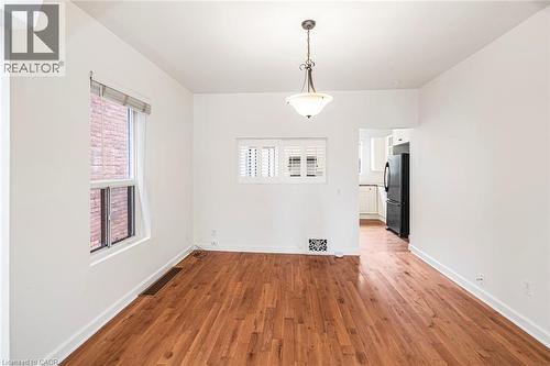 85 Oxford Street, Hamilton, ON - Indoor Photo Showing Other Room