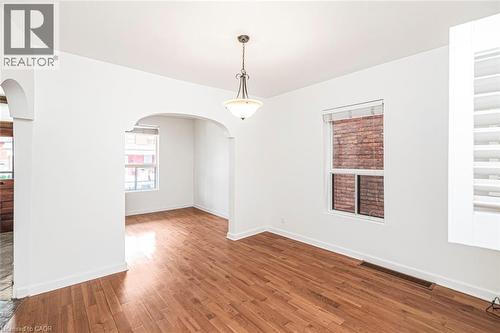 85 Oxford Street, Hamilton, ON - Indoor Photo Showing Other Room