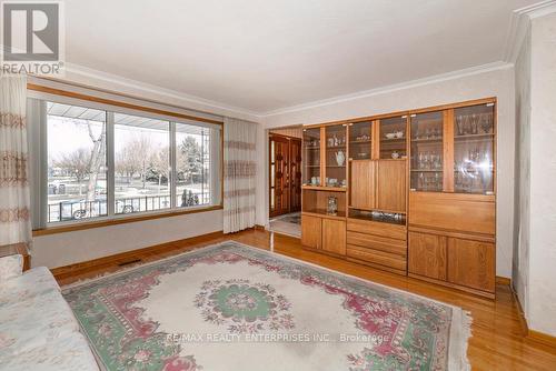 7368 Redstone Road, Mississauga, ON - Indoor