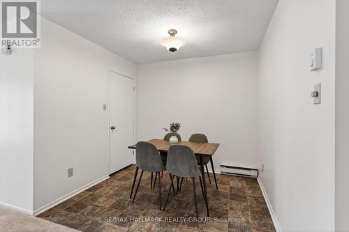33 Haxby Private, Ottawa, ON - Indoor Photo Showing Dining Room