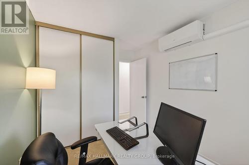33 Haxby Private, Ottawa, ON - Indoor Photo Showing Other Room