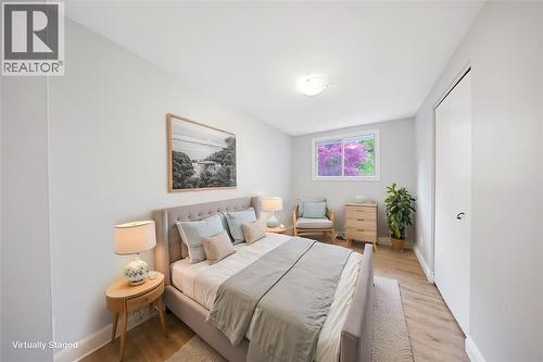 183 Bedford Crescent, Sarnia, ON - Indoor Photo Showing Bedroom
