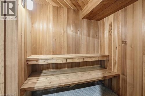 176 Albion Falls Boulevard, Hamilton, ON - Indoor Photo Showing Other Room