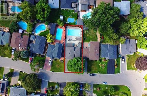 16 Palgrave Crescent, Brampton, ON - Outdoor With In Ground Pool With View