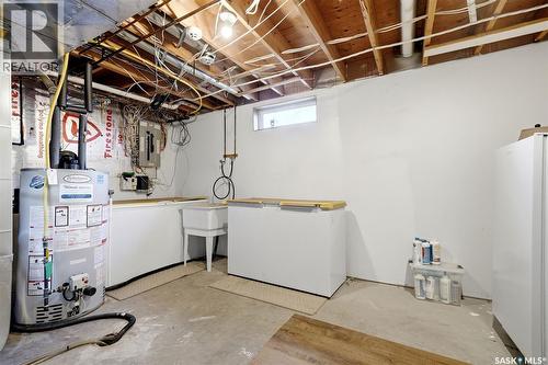 3234 Peyson Bay E, Regina, SK - Indoor Photo Showing Basement