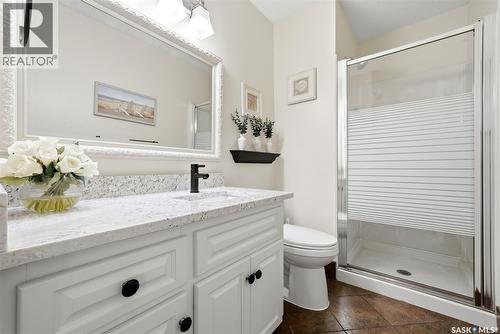 3234 Peyson Bay E, Regina, SK - Indoor Photo Showing Bathroom