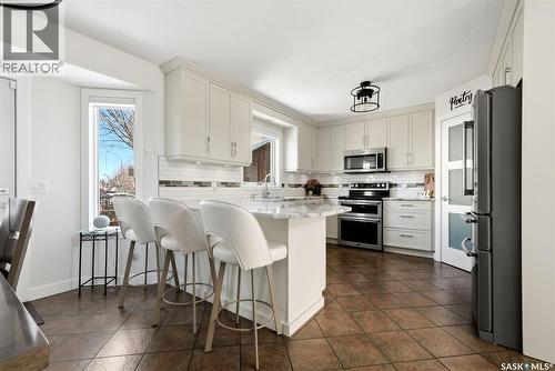 3234 Peyson Bay E, Regina, SK - Indoor Photo Showing Other Room