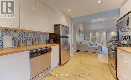 150 Strathcona Street, Cambridge, ON - Indoor Photo Showing Kitchen