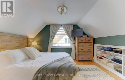 150 Strathcona Street, Cambridge, ON - Indoor Photo Showing Bedroom