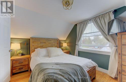 150 Strathcona Street, Cambridge, ON - Indoor Photo Showing Bedroom