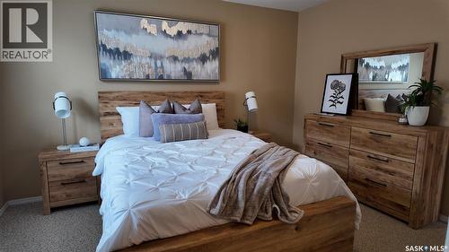 E 4128 Buckingham Drive, Regina, SK - Indoor Photo Showing Bedroom