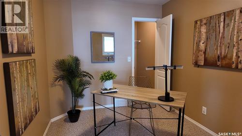 E 4128 Buckingham Drive, Regina, SK - Indoor