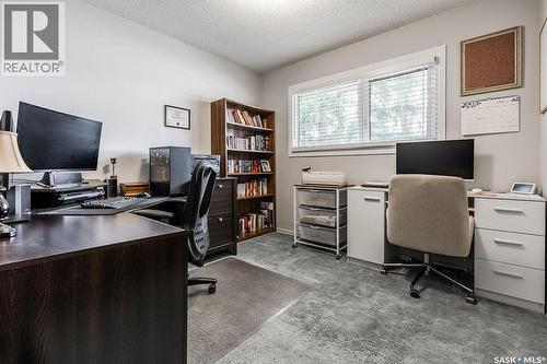 211 2Nd Street E, Langham, SK - Indoor Photo Showing Office