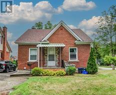 56 LILAC STREET  Kitchener, ON N2G 3A8