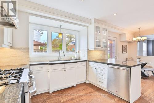 1163 Cayente Place, Mississauga, ON - Indoor Photo Showing Kitchen