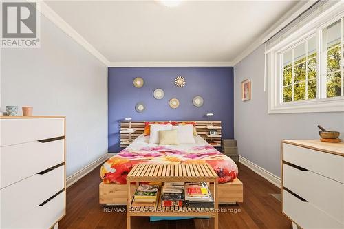 66 Skyline Drive, Hamilton, ON - Indoor Photo Showing Bedroom