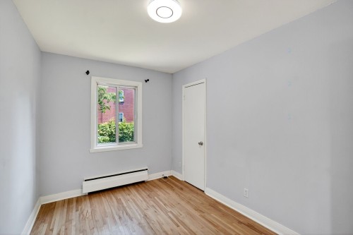 Chambre à coucher - 7514 Ch. Euclid, Côte-Saint-Luc, QC - Indoor Photo Showing Other Room