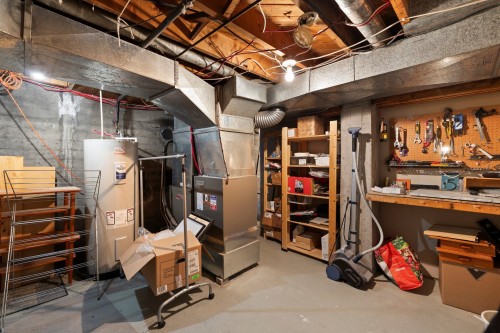 Sous-sol - 55 Av. Madsen, Beaconsfield, QC - Indoor Photo Showing Basement