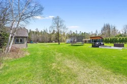 Lot - 