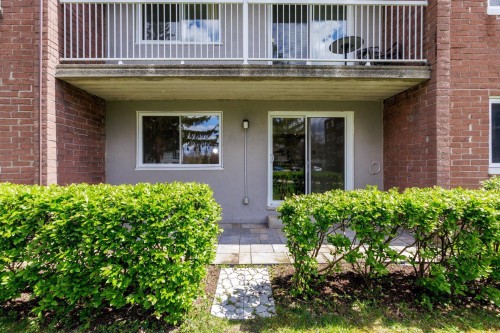 Face arrière - 118-350 Rue Querbes, Vaudreuil-Dorion, QC - Outdoor