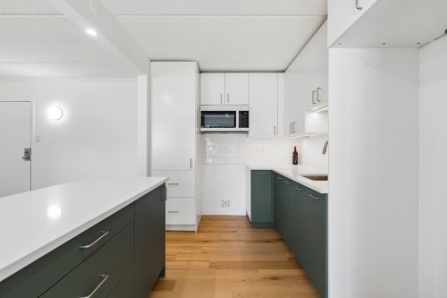 Cuisine - 118-350 Rue Querbes, Vaudreuil-Dorion, QC - Indoor Photo Showing Kitchen