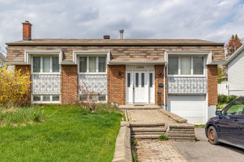 1800 Rue Talleyrand  Brossard, QC J4W 2J2