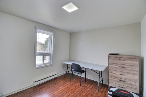 Chambre à coucher - 265 10E Rue, Val-D'Or, QC - Indoor Photo Showing Other Room