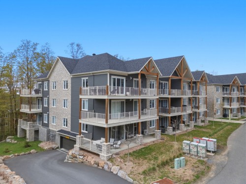Aerial View - 303-240 Rue Du Cercle-Des-Cantons, Bromont, QC - Outdoor With Facade